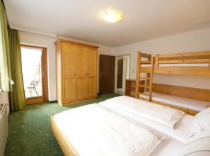 Chalet & Apartments Tiroler Bua