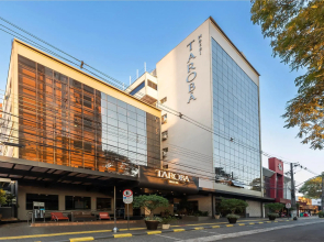 Tarobá Hotel