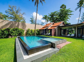 Impiana Beachfront Resort Patong, Phuket