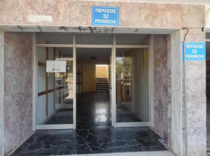 Baroque 10-person Apartment in Makrygialos