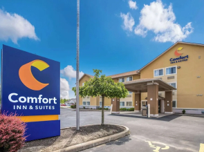 Baymont Inn & Suites Fairborn