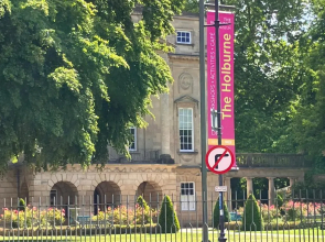 Elegant Well Appointed Maisonette 105m2