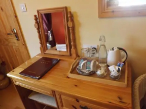 Gort Na Mona B & B