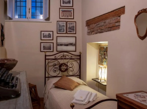 Ai Cinque Archi