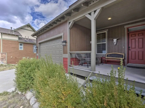 Granby Home w/ Hot Tub + Ski, Golf & Pool Access