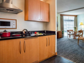 J5 Hotels Port Saeed