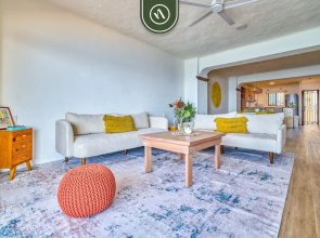 2BR Condo With Ocean View - Private Terrace