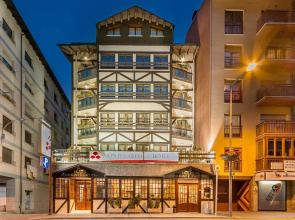 Hotel Montecarlo