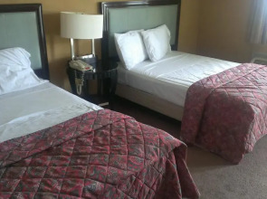 Naugatuck Motor Lodge