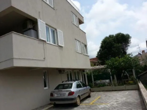 Apartment Lucija