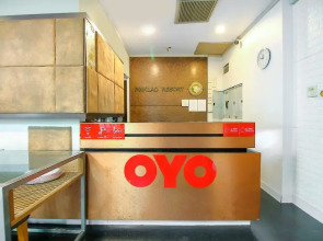 OYO 1002 Pinklao Resort