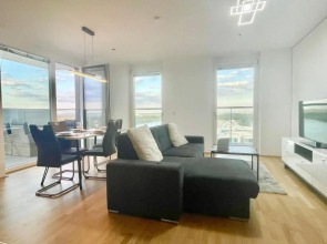 Luxury Waterfront Sky Residence