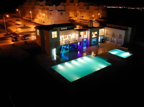 Surfer's Bay Surfcamp