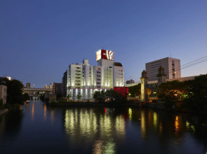 Hotel Love