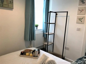 Restful 1-bedroom Flat in St Helens