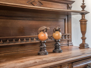 Beautiful 2 BR in the Heart of Downtown