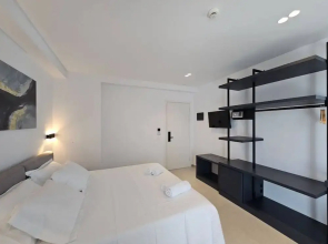 Adele Hotel Ksamil