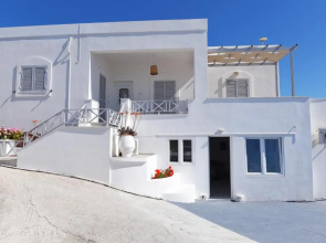 Villa Petros Sea Suite