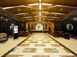 Jingzhou Huangting Holiday Hotel
