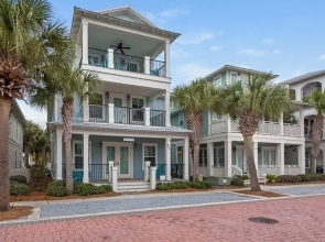 Gorgeous Beach Home w/ Beautiful Views & Seacrest Pool - Minutes to Beach