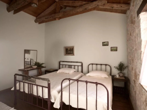 Vafias Traditional Villas