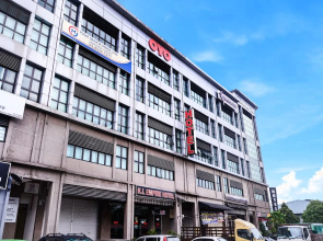 OYO 444 KL Empire Hotel