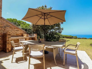 Sea Cliff Condo