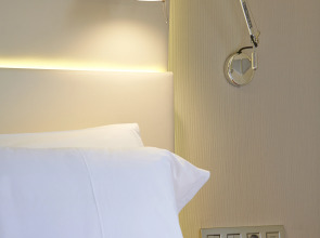 NH Barcelona Les Corts