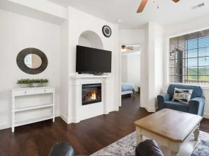Stone Cliff Relaxation w/ Resort Amenities!
