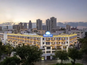 Days Inn by Wyndham Sanya (Sanya Bay Coconut Dream Corridor Branch)