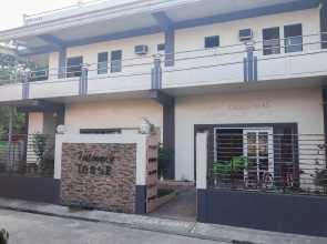Nathaniel's Lodge