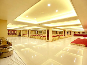Hotel Swagath Grand Ecil