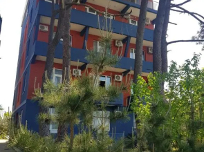 Midia Guest House