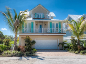 Absolute Paradise Apartment 5