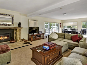 Bundanoon Lodge