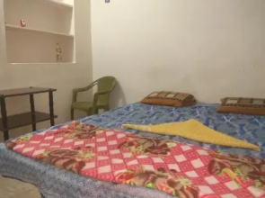 Ravi guest House