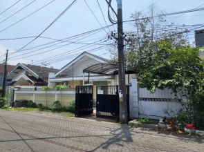 OYO Life 93977 Suterejo Homestay Syariah