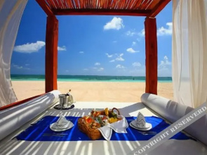 Azul Villa Carola
