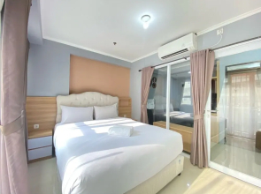 Homey And Cozy 1Br Apartment With Pool View At Gateway Pasteur