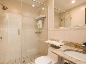 The Michelangelo Hotel