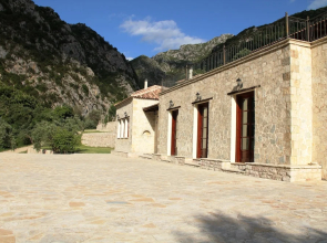 Piges Hotel at Acheron Springs