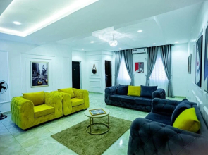 Inviting 2-bed Apartment in Lagos
