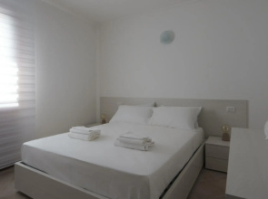 Welcomely- Xenia Boutique House - Apt 12