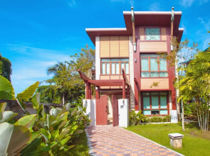 Amatapura Beach Villa 1