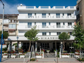 Elite Hotel
