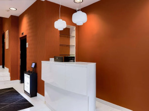 Hotel 27 by LuxUrban