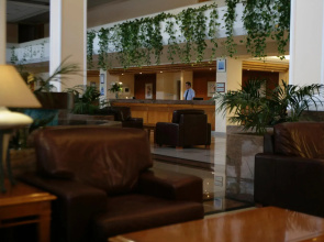 Avanti Hotel