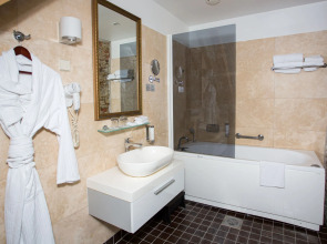 Загородный клуб и spa-центр усадьбы Вихула