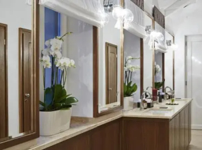 Botrytis Hotel