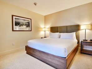 New 1 BR Residence in Canyons Village Ski in/out by RedAwning